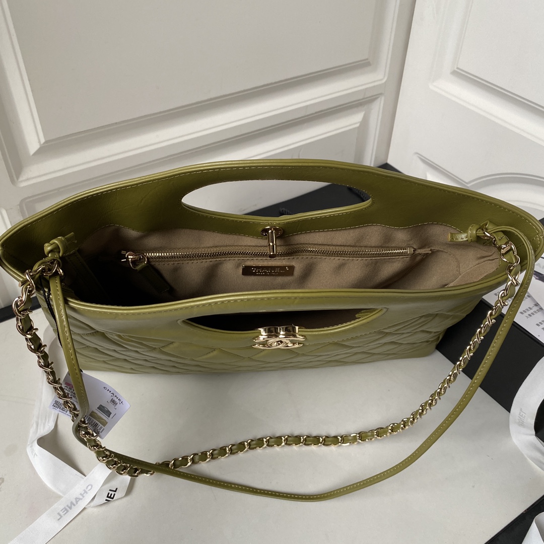 Calfskin Large 31 Chain Shoulder Bag Handbag AS1010 Grass Green